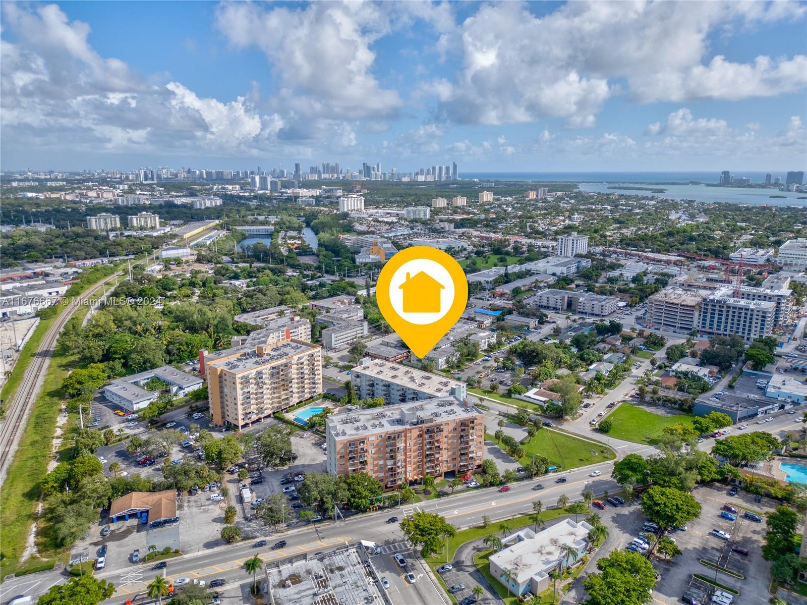 THREE HORIZONS EAST CONDO - Residential