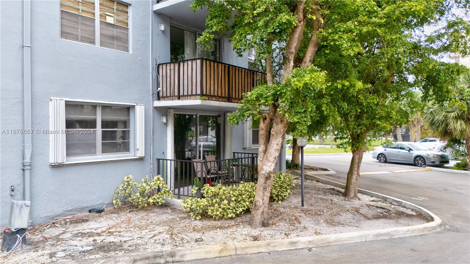 THREE HORIZONS EAST CONDO - Residential