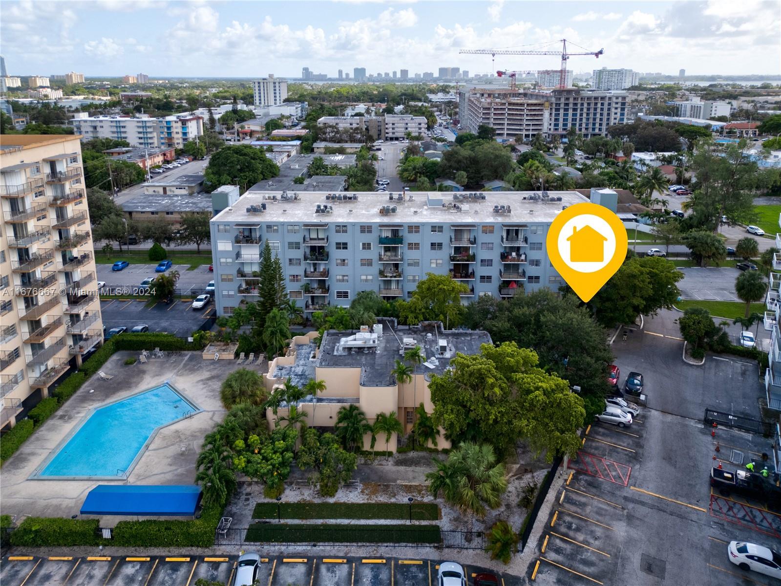 THREE HORIZONS EAST CONDO - Residential