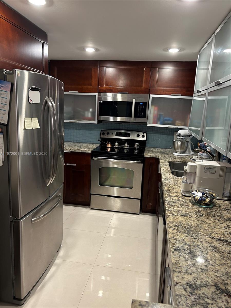 HEMISPHERES CONDO - Residential