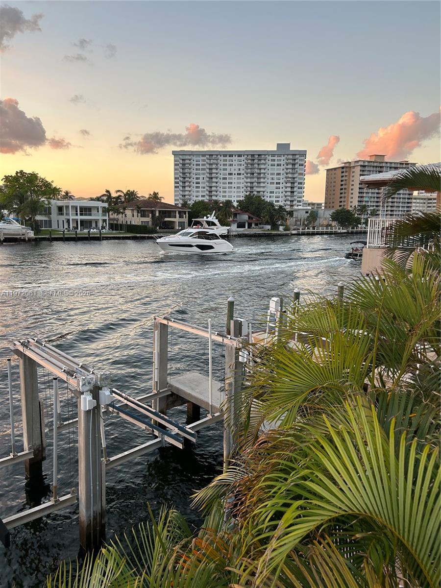 HEMISPHERES CONDO - Residential