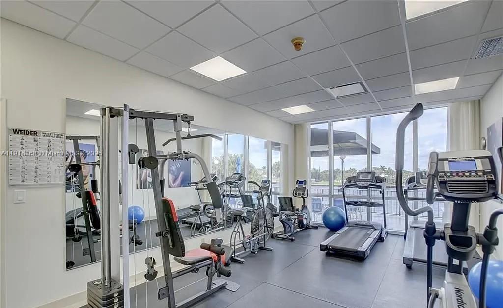 SILVER THATCH INTRACOASTA - Residential