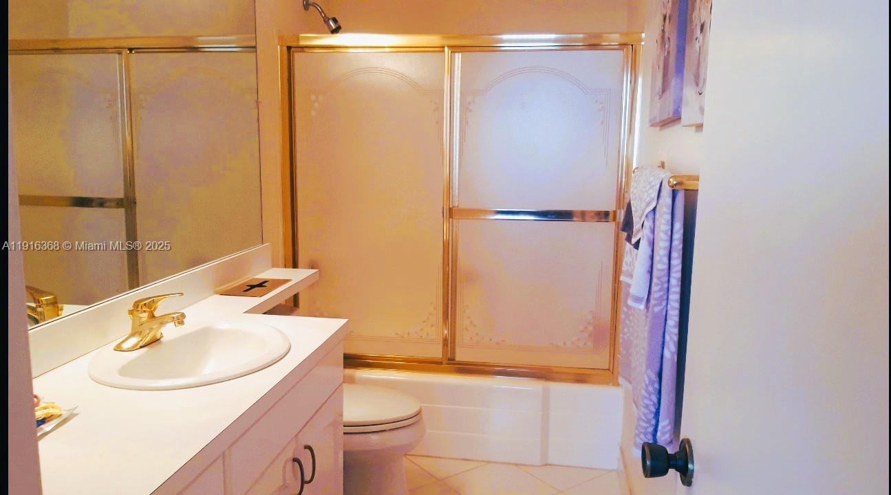 SILVER THATCH INTRACOASTA - Residential