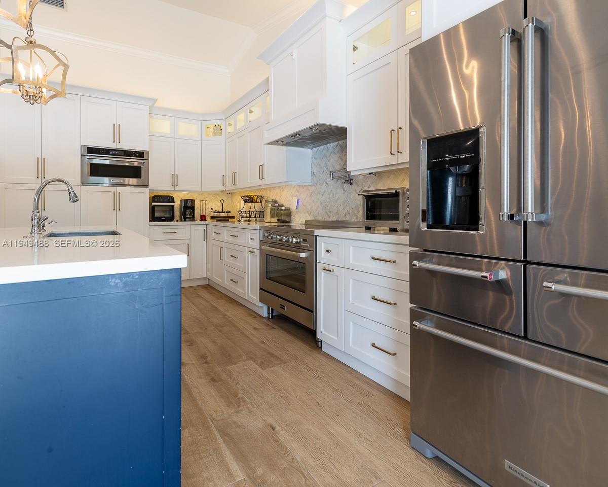 ALEVIR ESTATES - Residential