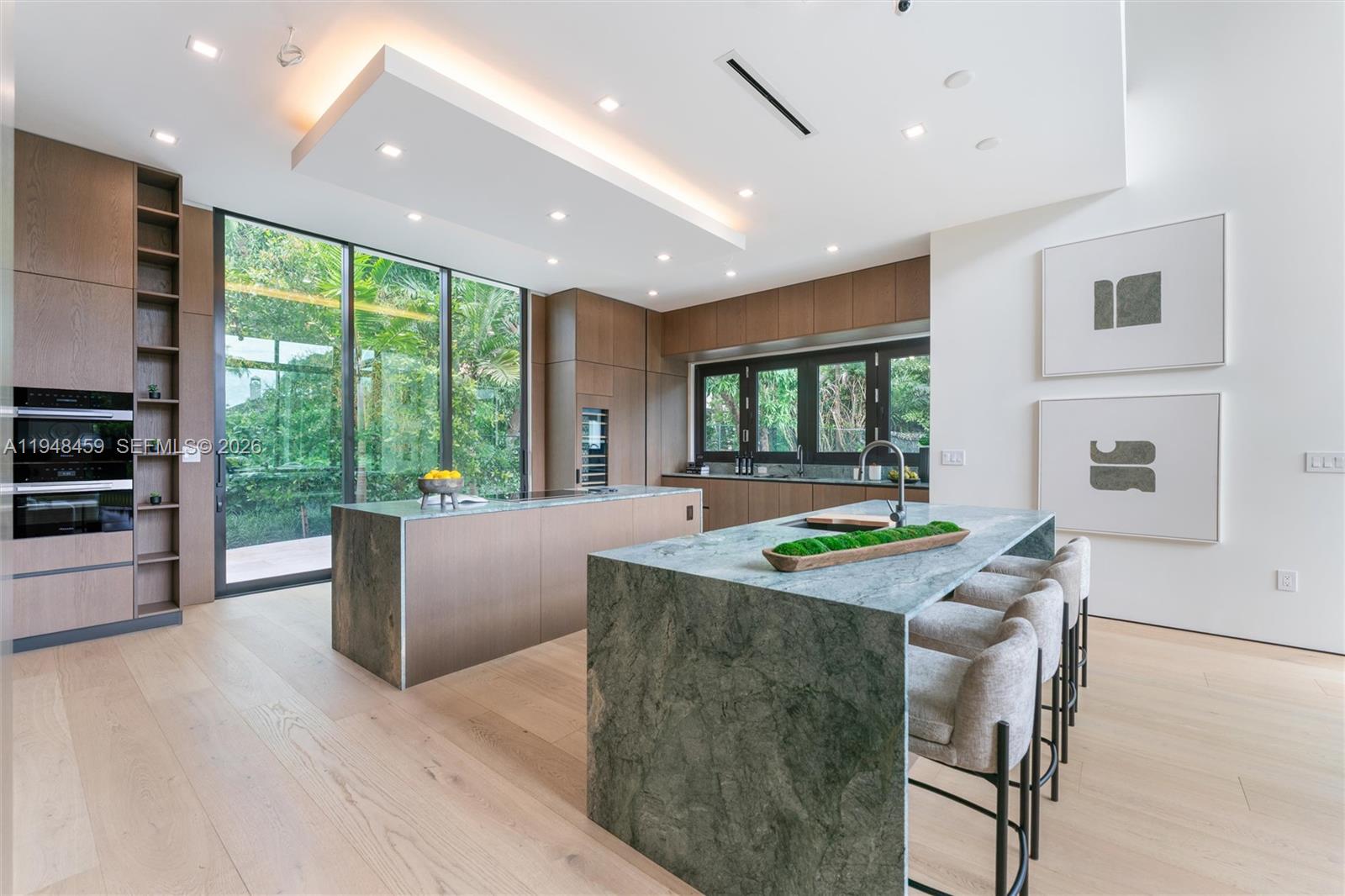 ROCKDALE HILL SUB - Residential