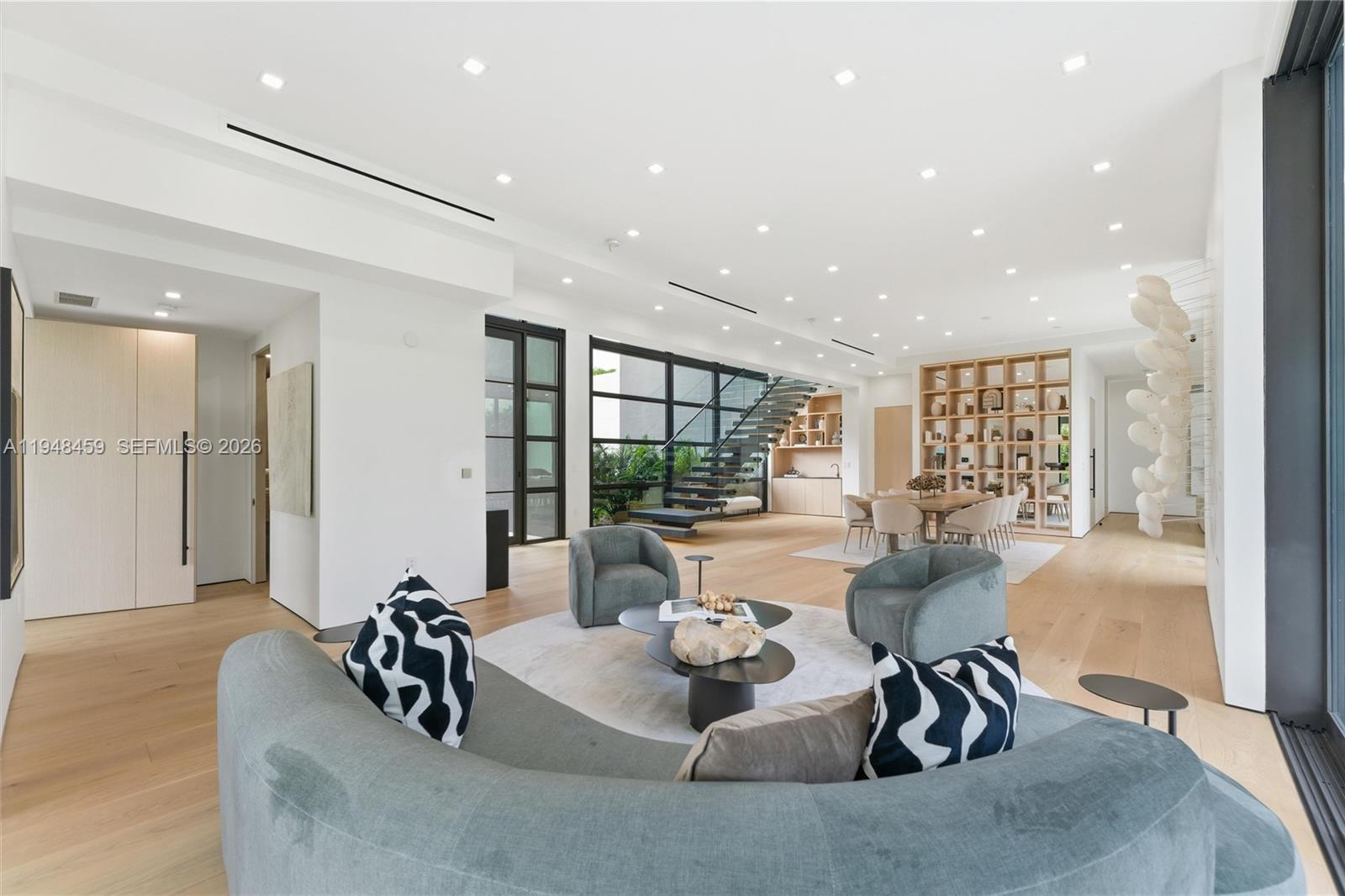 ROCKDALE HILL SUB - Residential