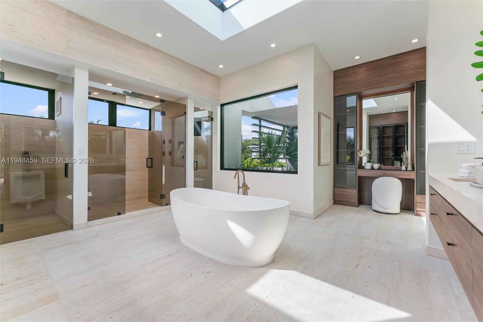 ROCKDALE HILL SUB - Residential