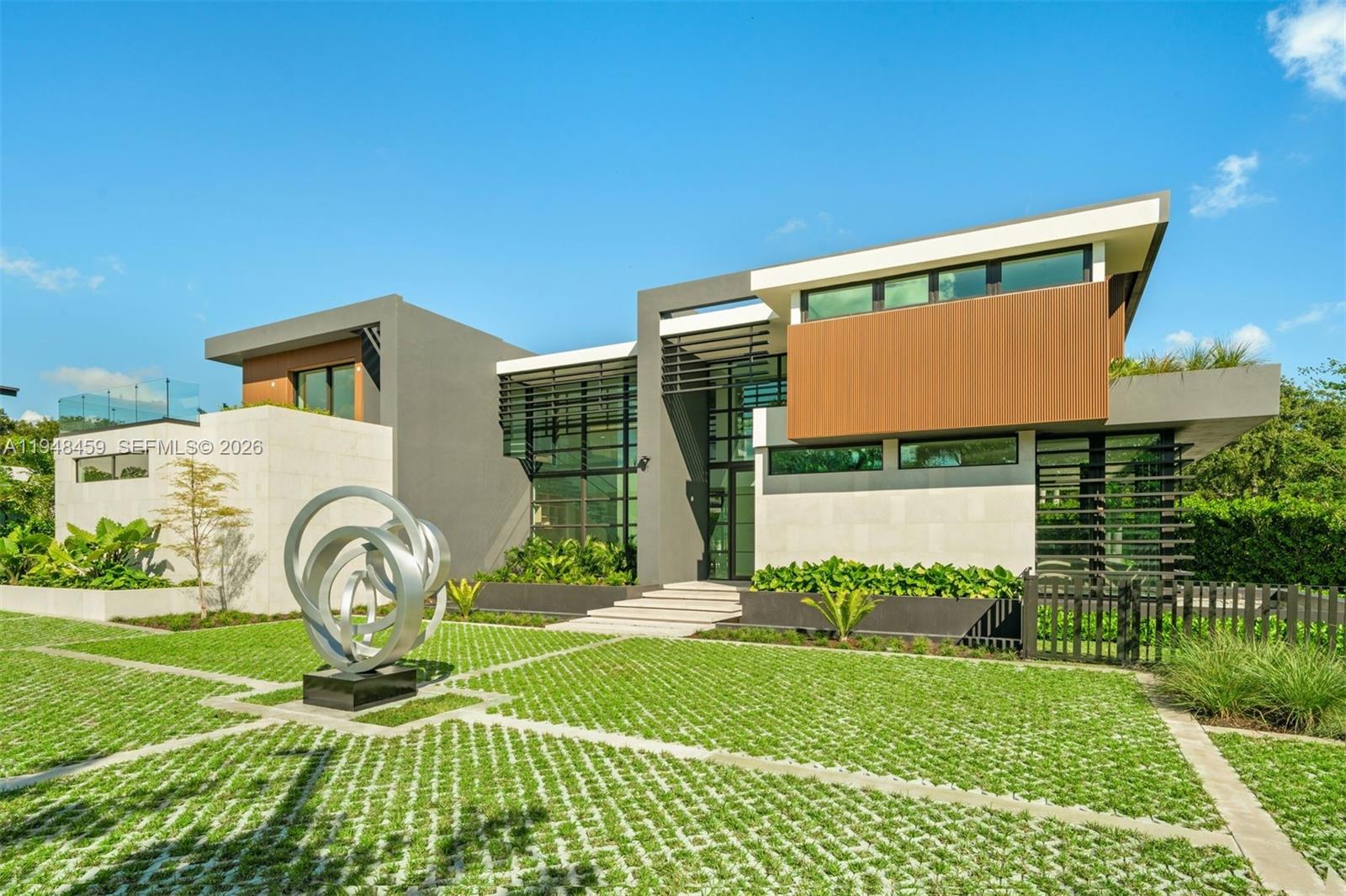 ROCKDALE HILL SUB - Residential