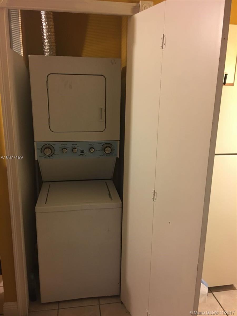 HIDEAWAY CONDO - Residential Lease