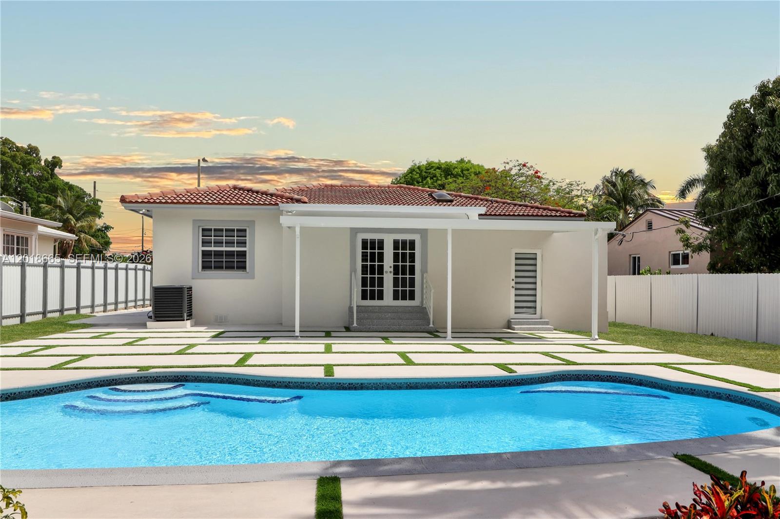 MCALLISTER TERR - Residential
