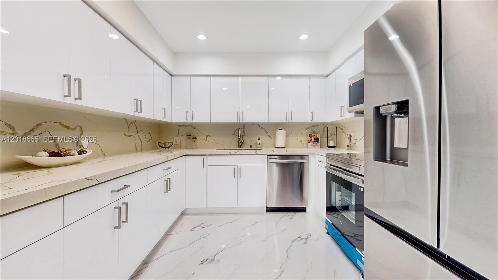 MCALLISTER TERR - Residential