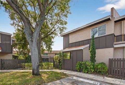 1343 Sussex Dr North Lauderdale FL 33068