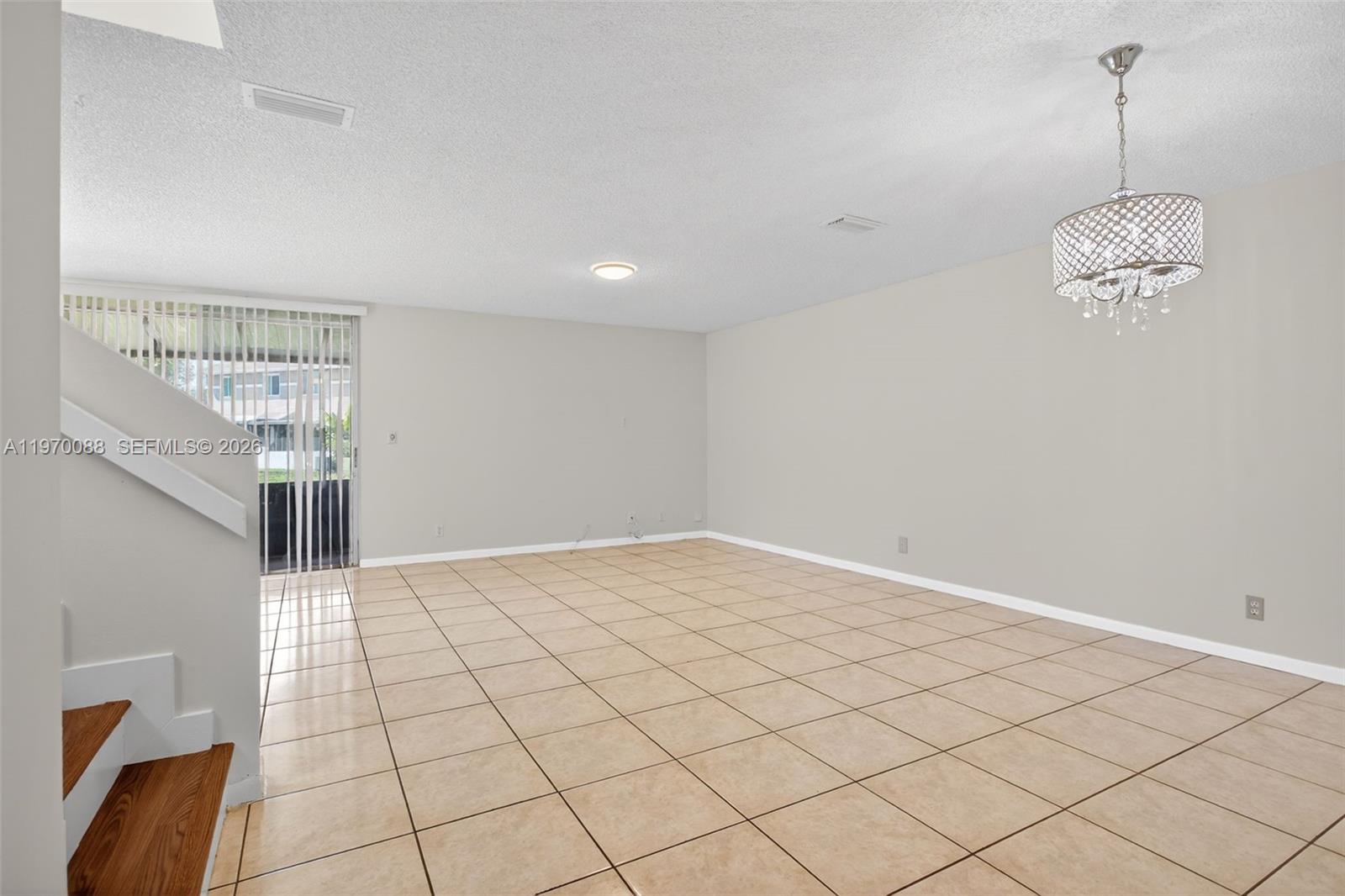 HAMPTONS OF NORTH LAUDERD - Residential