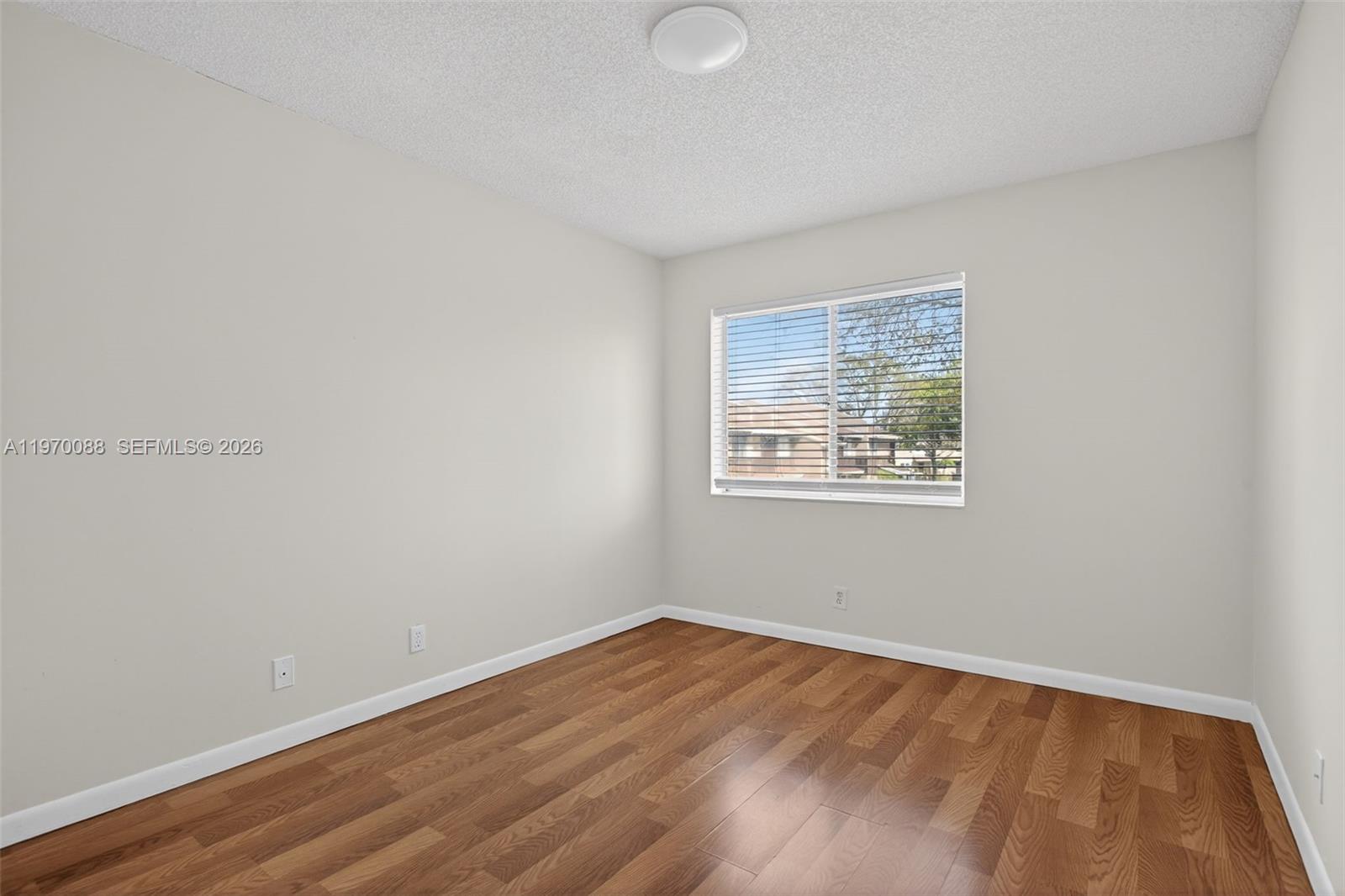 HAMPTONS OF NORTH LAUDERD - Residential