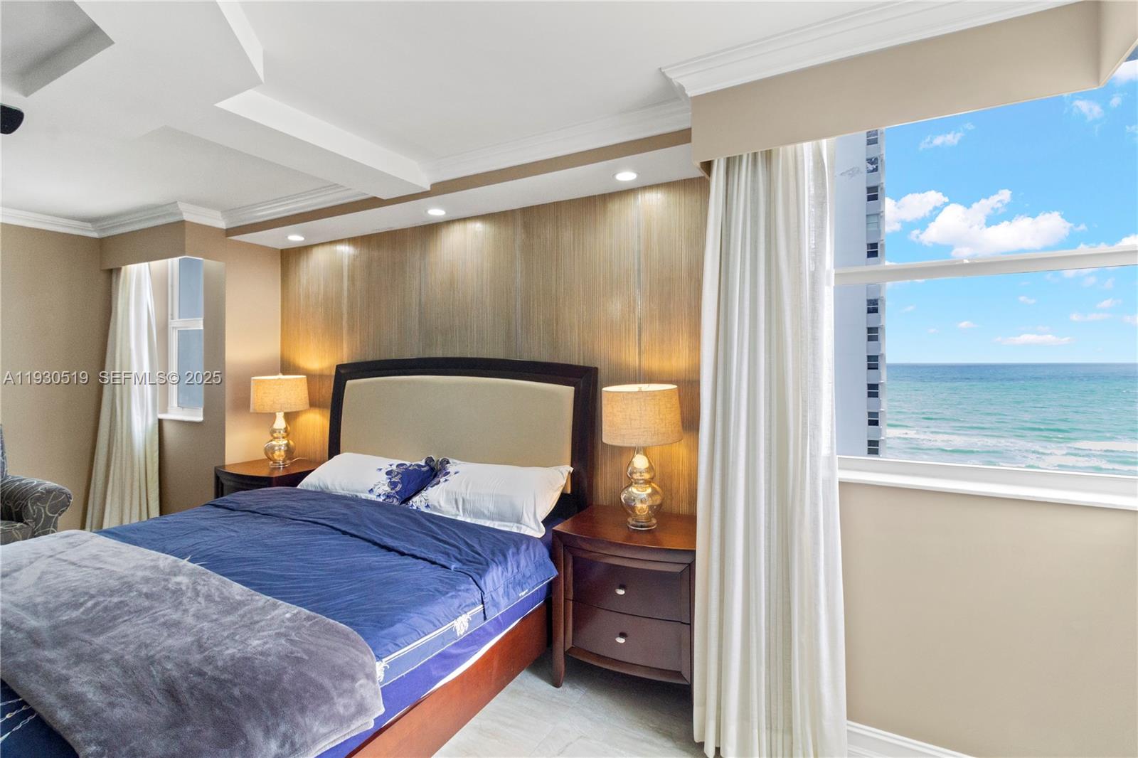 LA MER ESTATES WEST CONDO - Residential