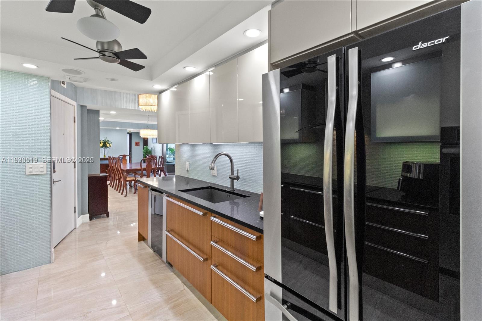 LA MER ESTATES WEST CONDO - Residential