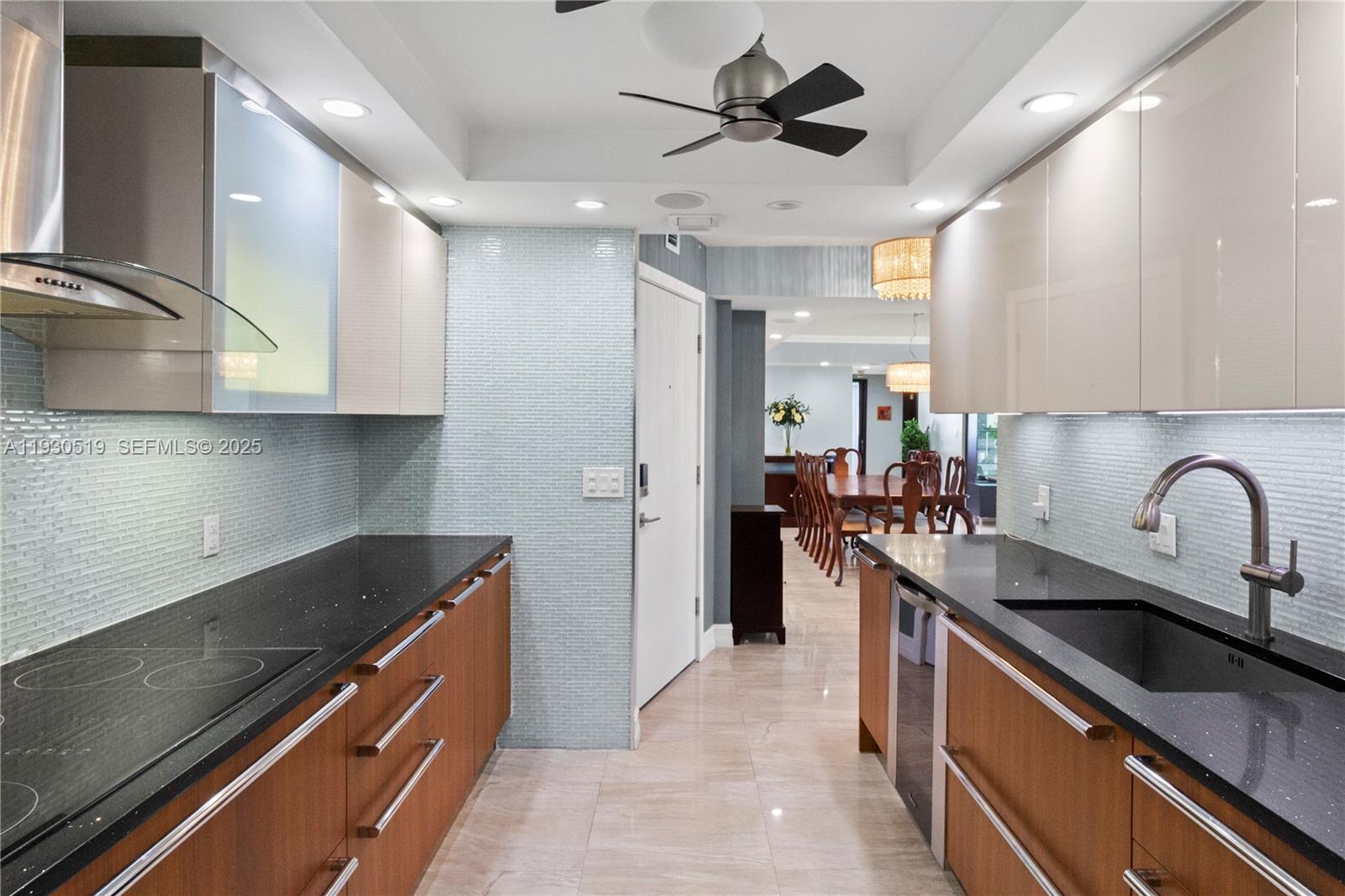 LA MER ESTATES WEST CONDO - Residential