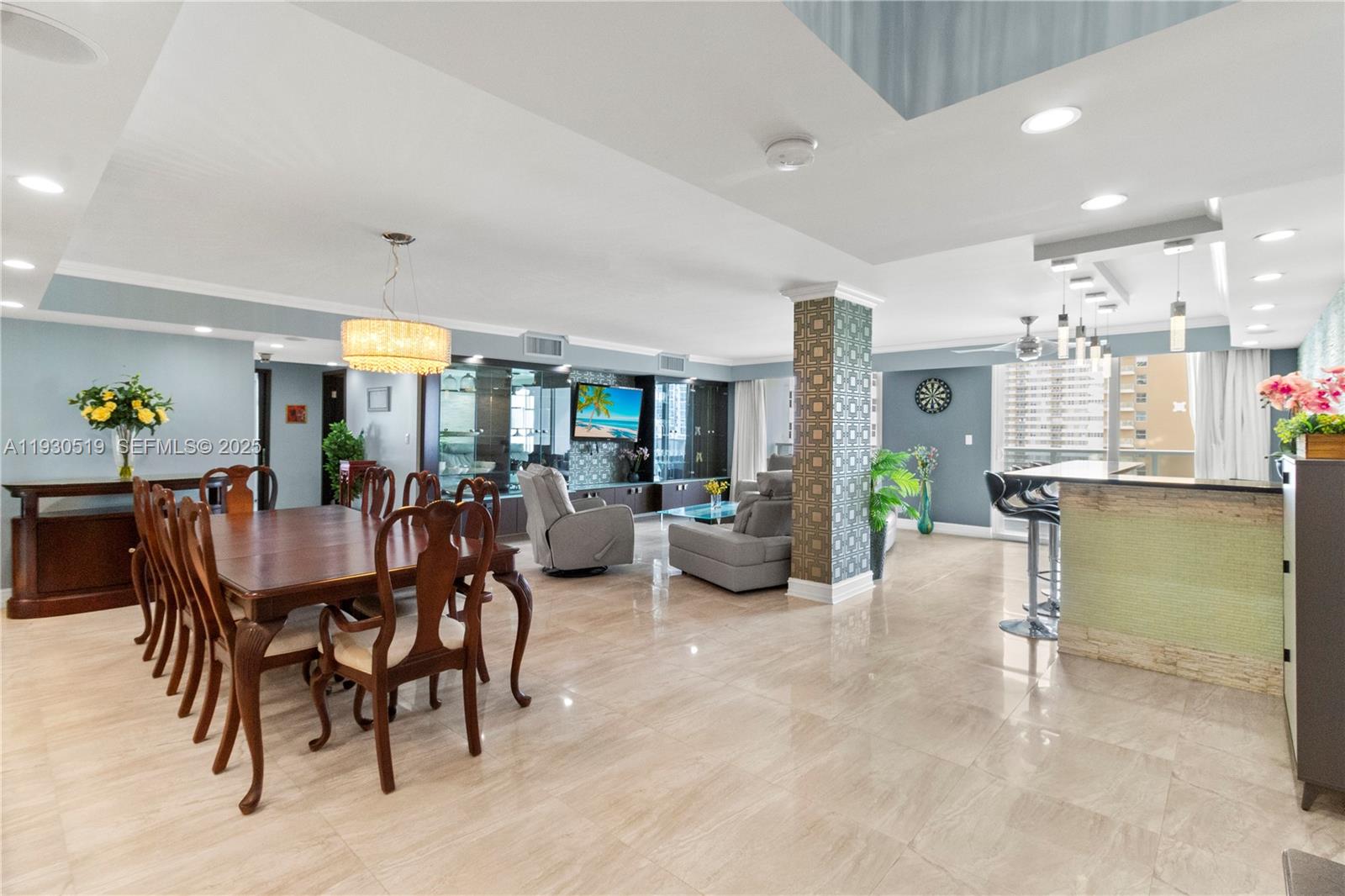 LA MER ESTATES WEST CONDO - Residential