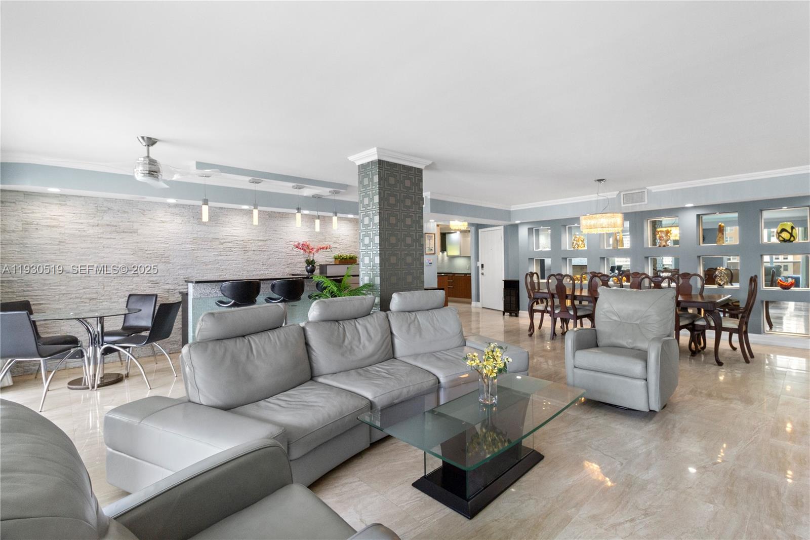 LA MER ESTATES WEST CONDO - Residential