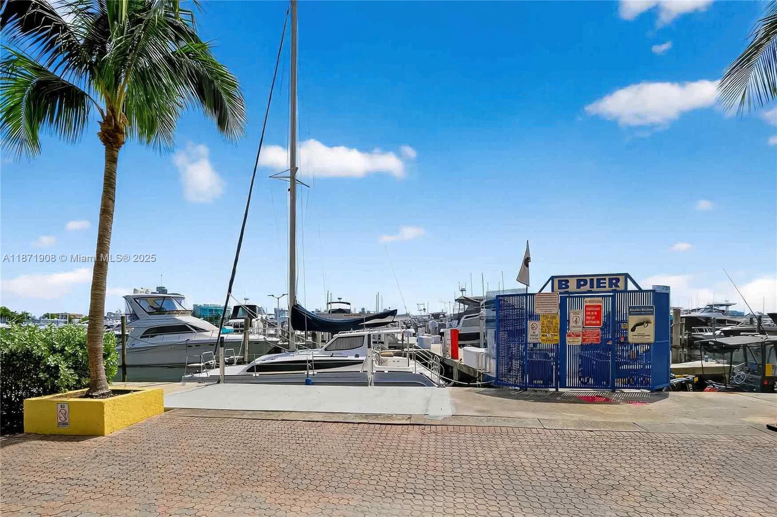 THE GRANDVIEW PALACE COND - Residential