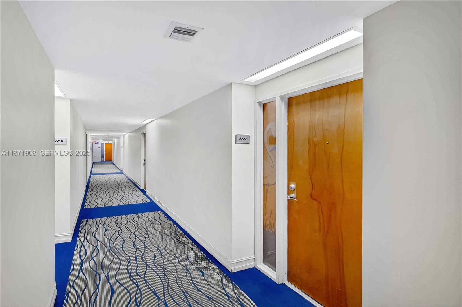 THE GRANDVIEW PALACE COND - Residential