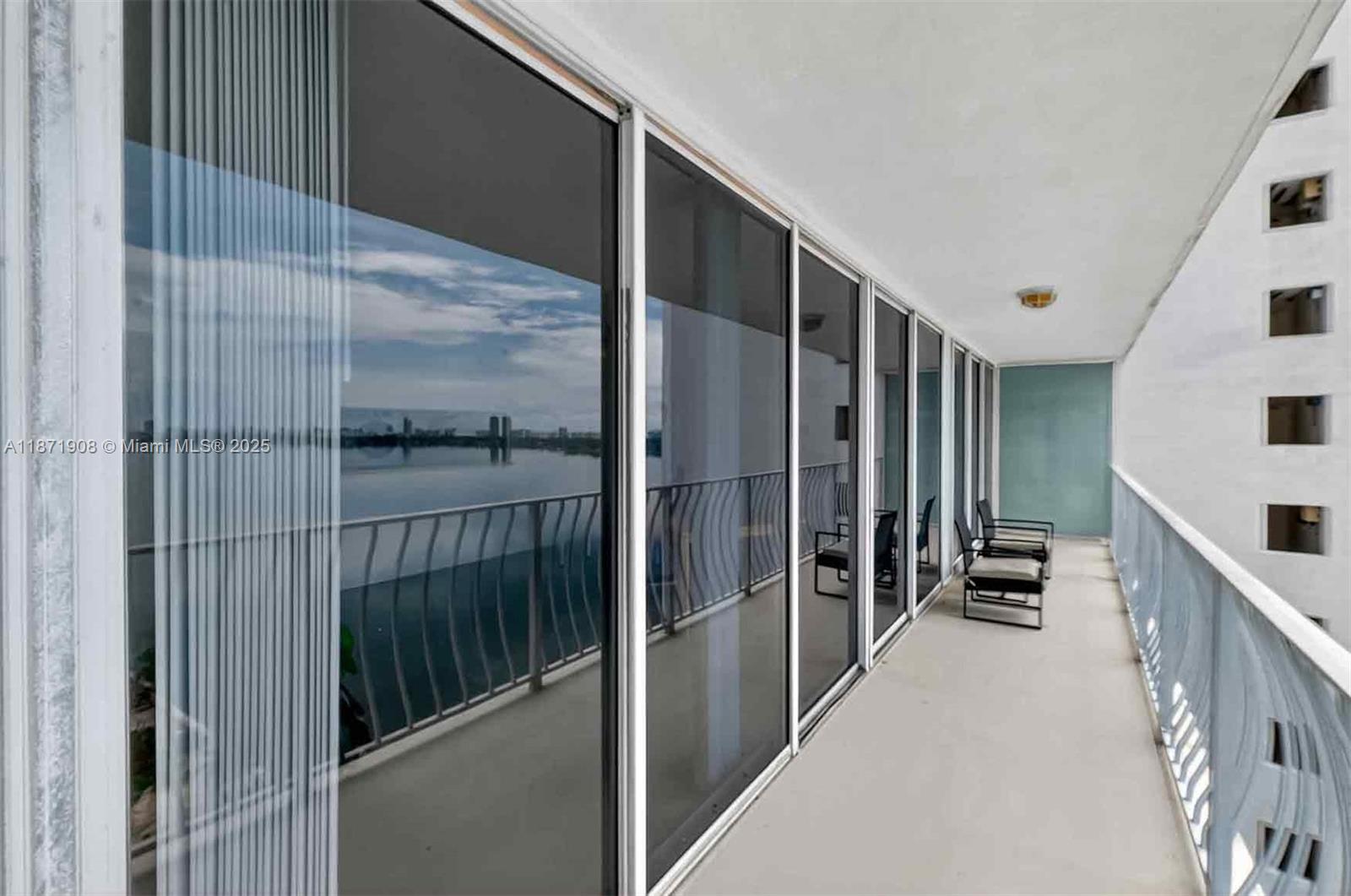 THE GRANDVIEW PALACE COND - Residential