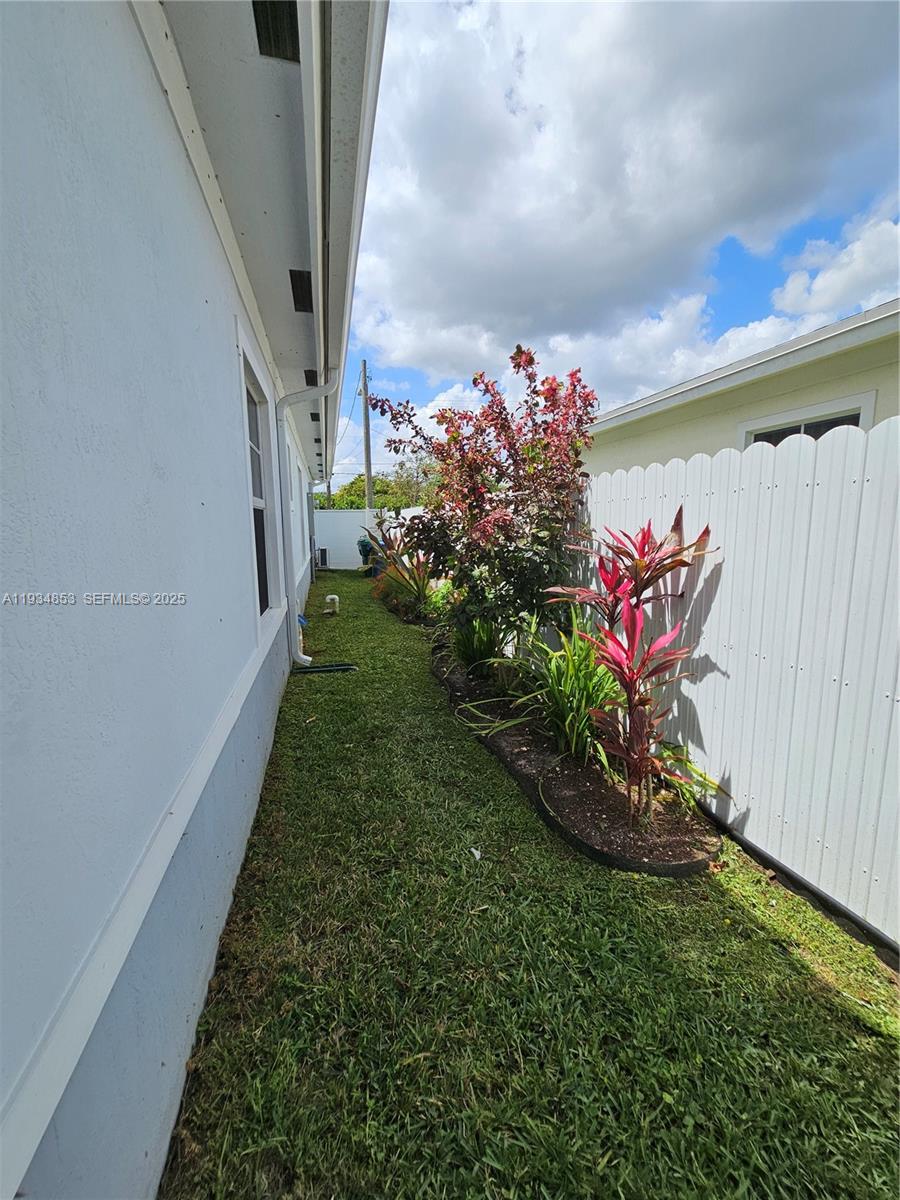 REALTY SEC CORP ADDN TO G - Residential