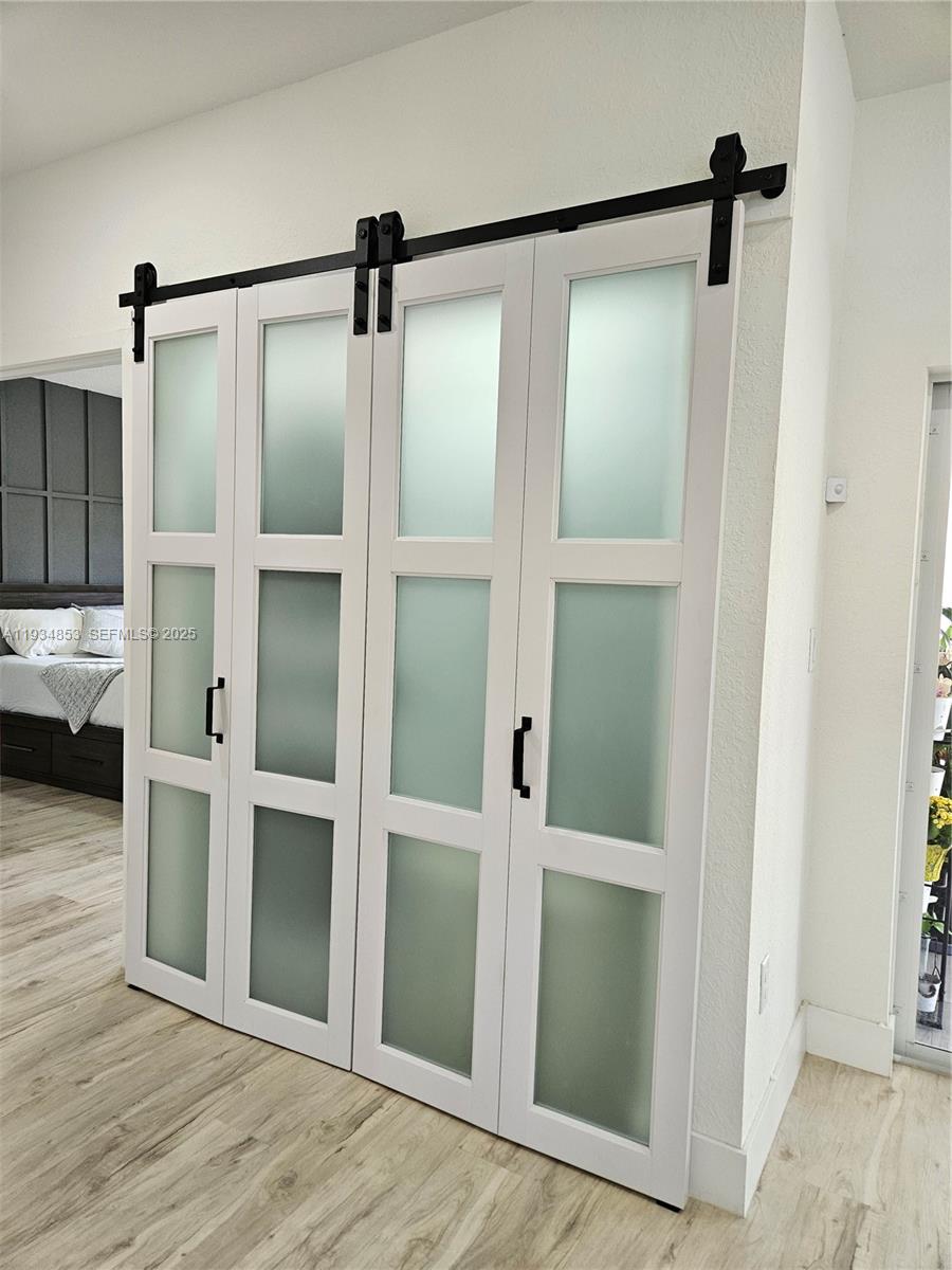 REALTY SEC CORP ADDN TO G - Residential