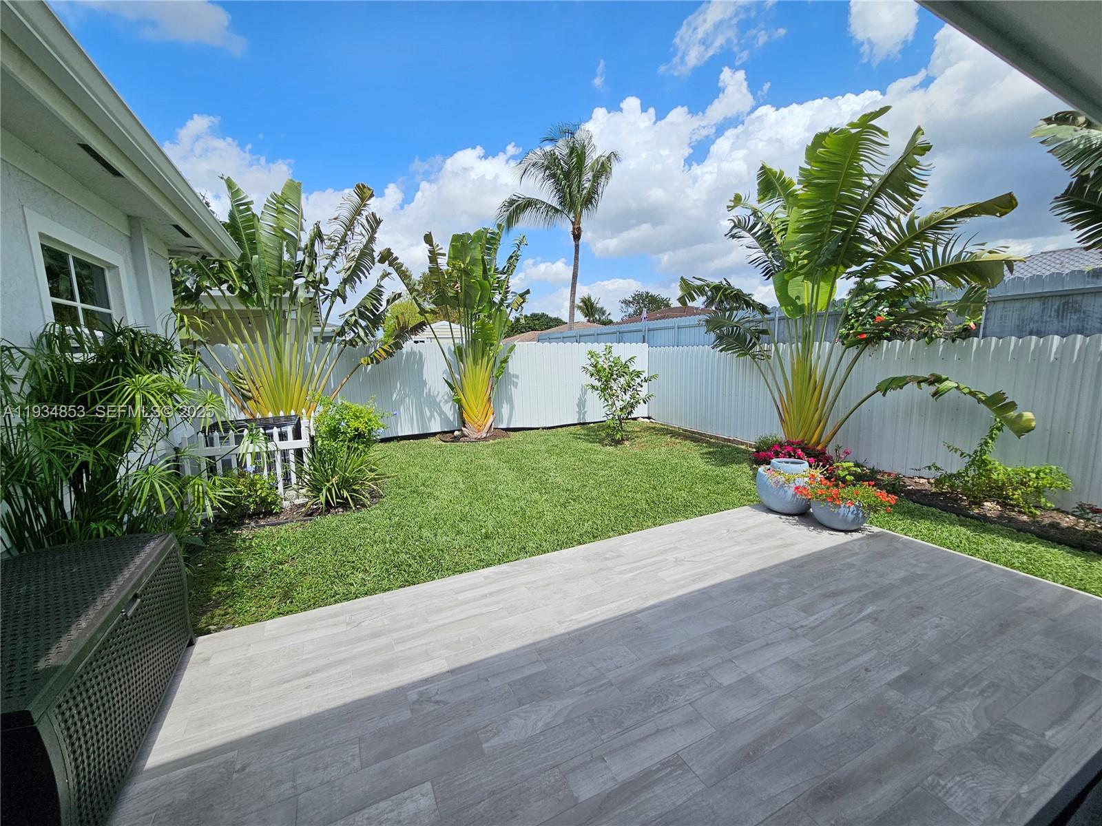 REALTY SEC CORP ADDN TO G - Residential