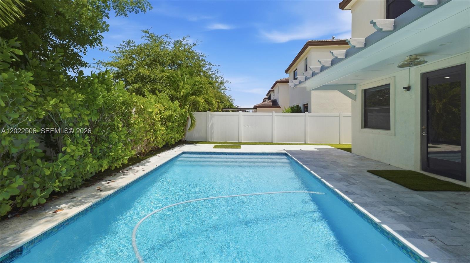 AQUABELLA NORTH - Residential