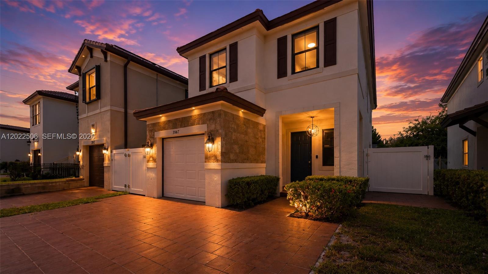AQUABELLA NORTH - Residential