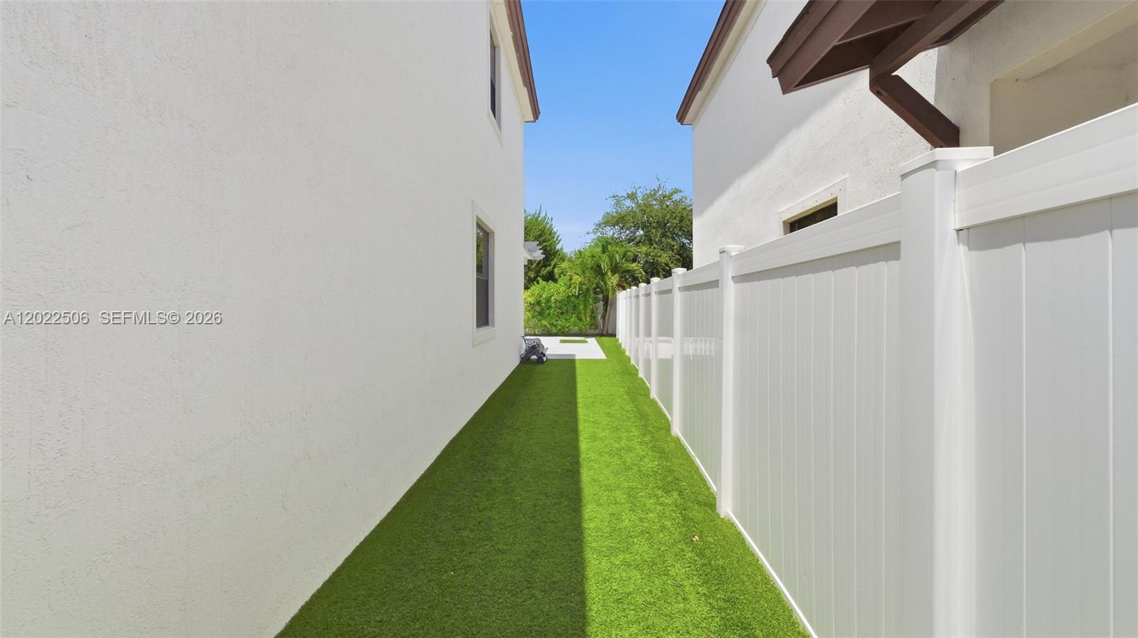 AQUABELLA NORTH - Residential