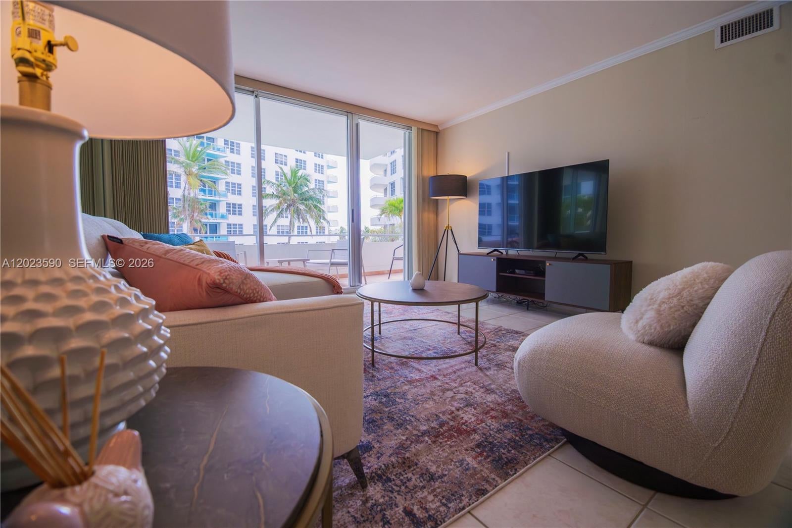 5151 Collins Ave 428