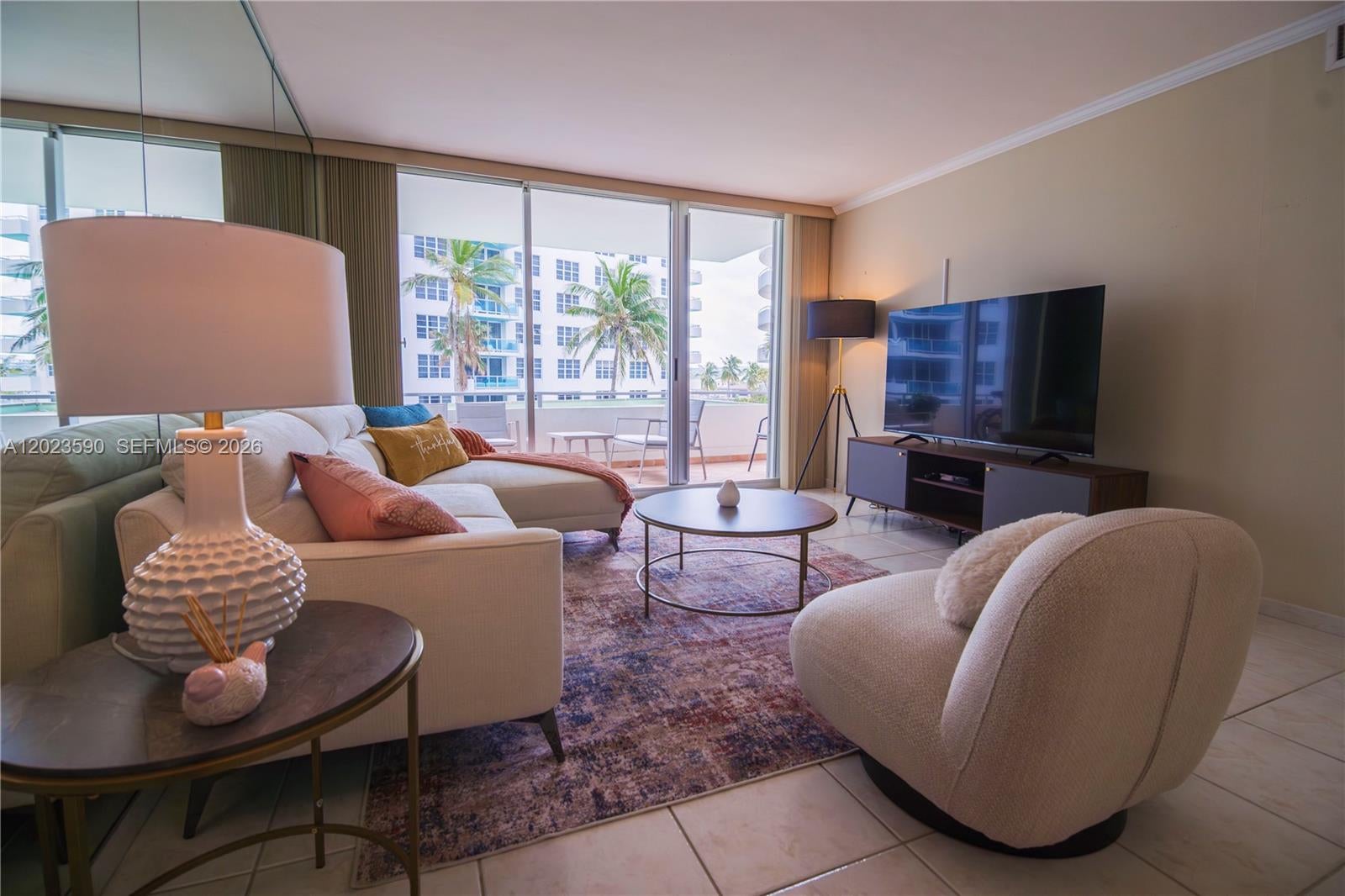 5151 Collins Ave 428