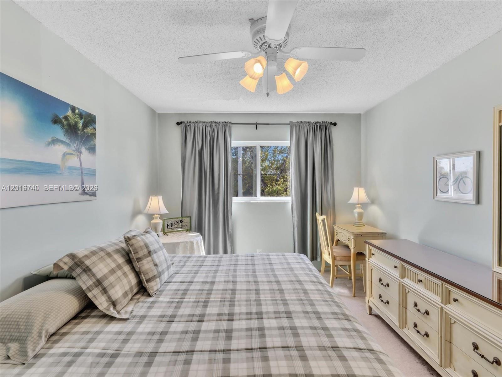 BEVERLY HILLS CONDO NUMBE - Residential