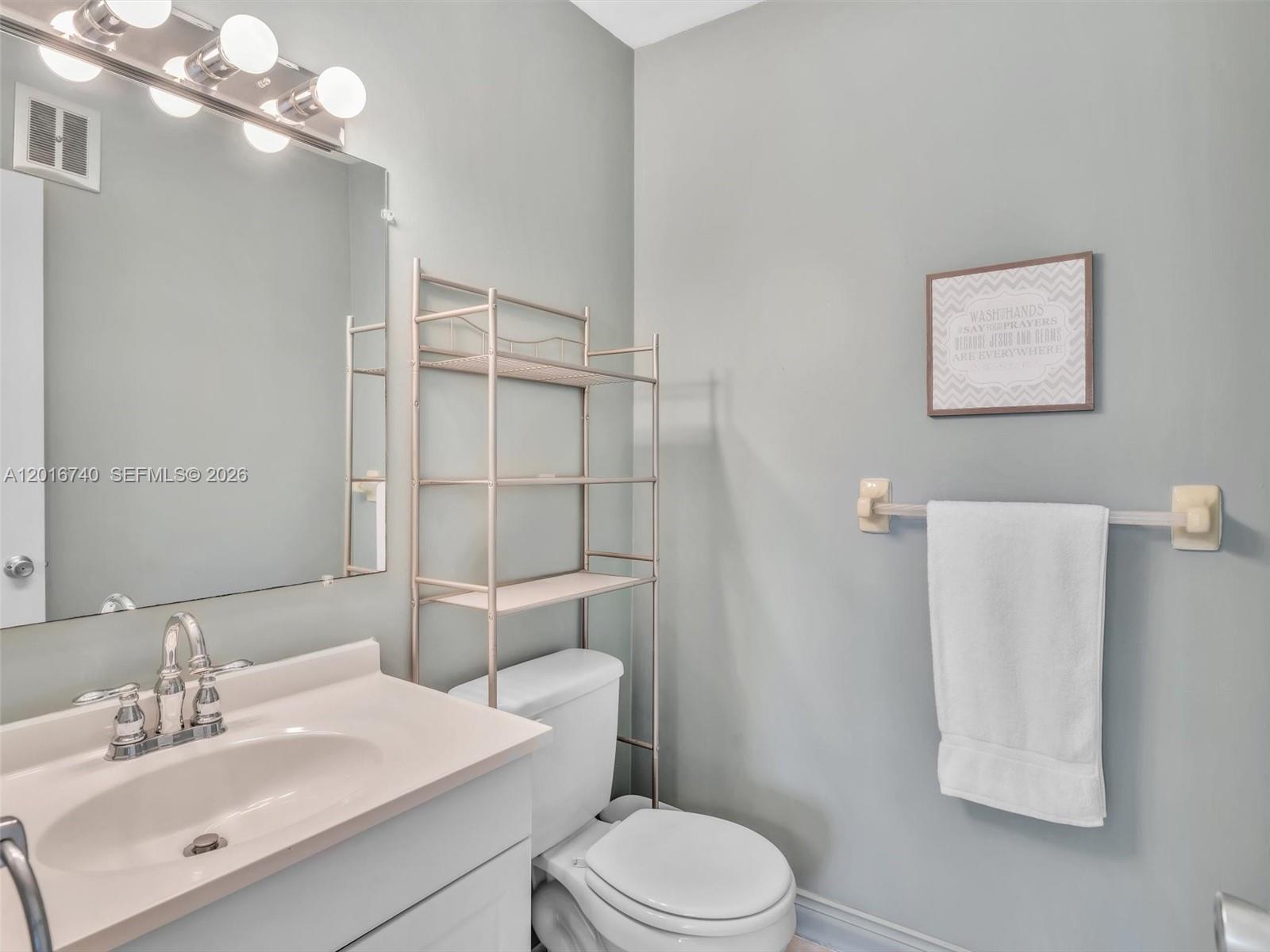 BEVERLY HILLS CONDO NUMBE - Residential