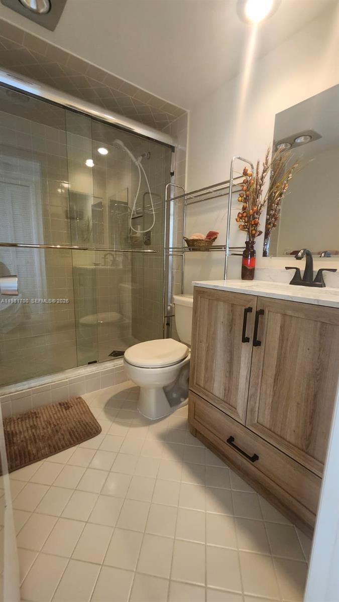 NO 112 PALM-AIRE COUNTRY - Residential