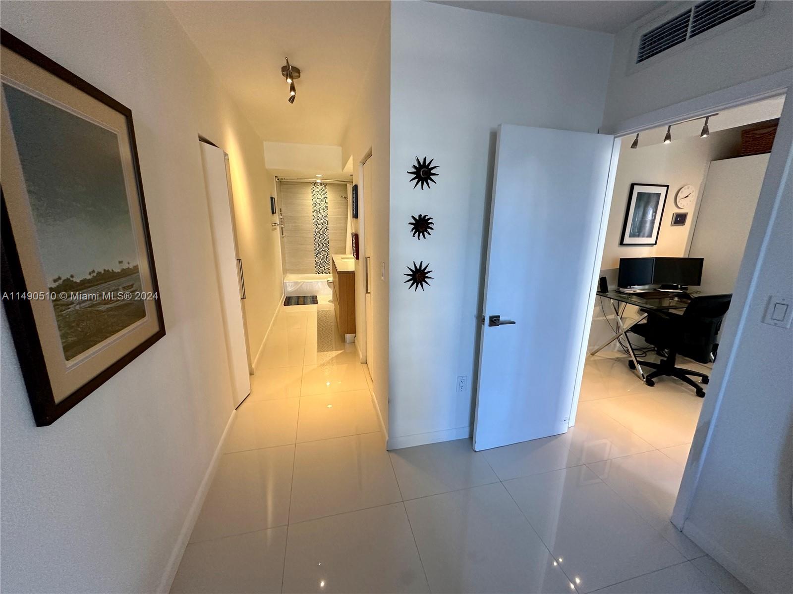 ARLEN HOUSE WEST CONDO - Residential