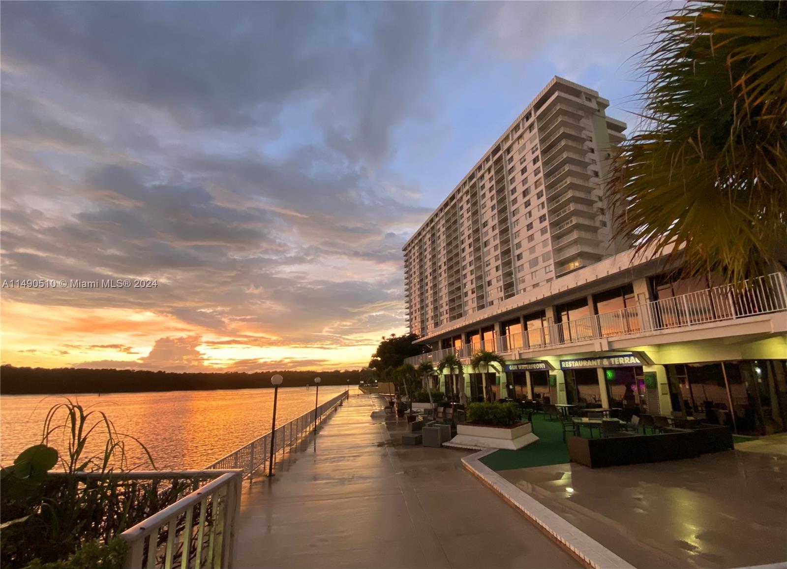 ARLEN HOUSE WEST CONDO - Residential