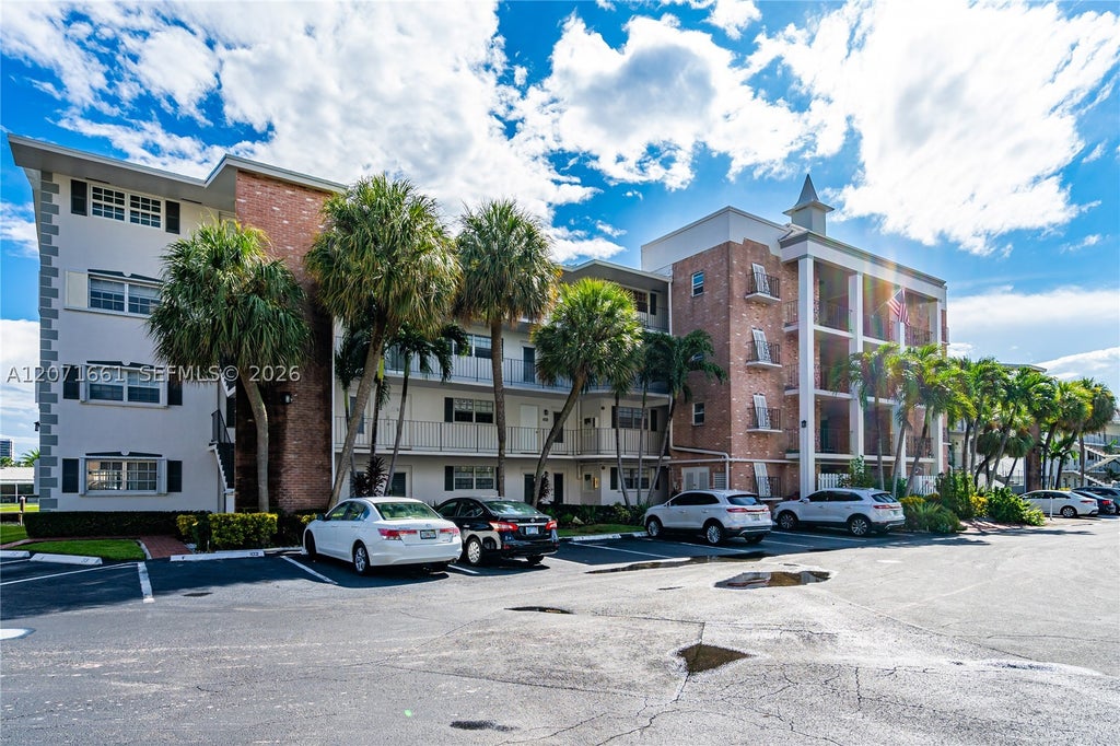 Photo of 455 Paradisee Isle Blvd #106, Hallandale Beach, FL 33009 (MLS # A12071661)