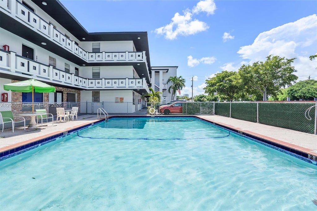 Photo of 1715 N 16th Ave #210, Hollywood, FL 33020 (MLS # A12008073)