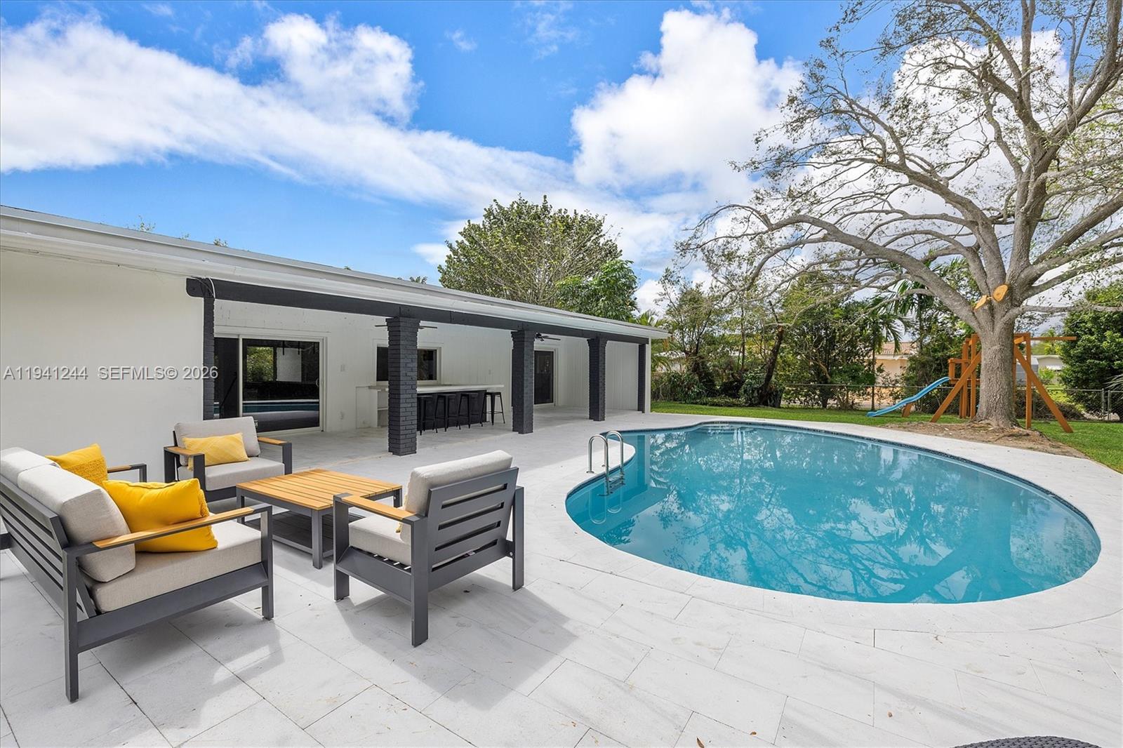 PINE ACRES SEC 4 - Residential