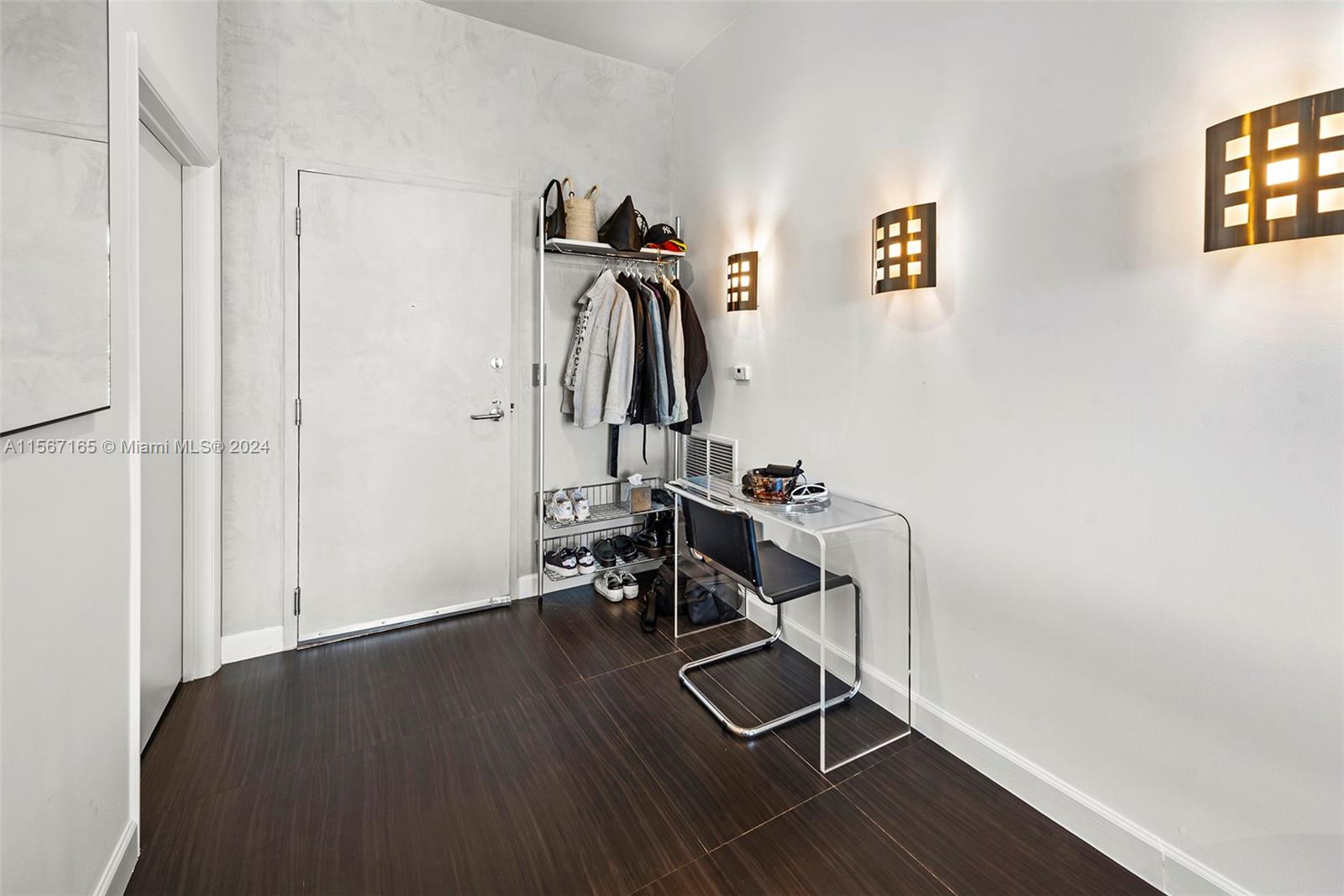 THE MERIDIAN CONDO - Residential