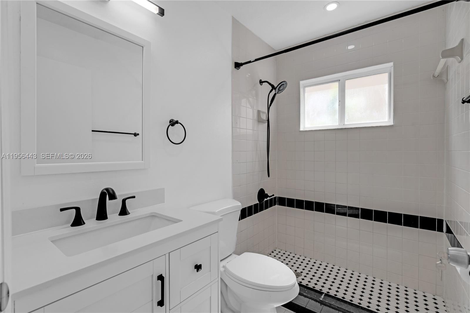 MAJESTIC ESTATES 1ST ADDN - Residential