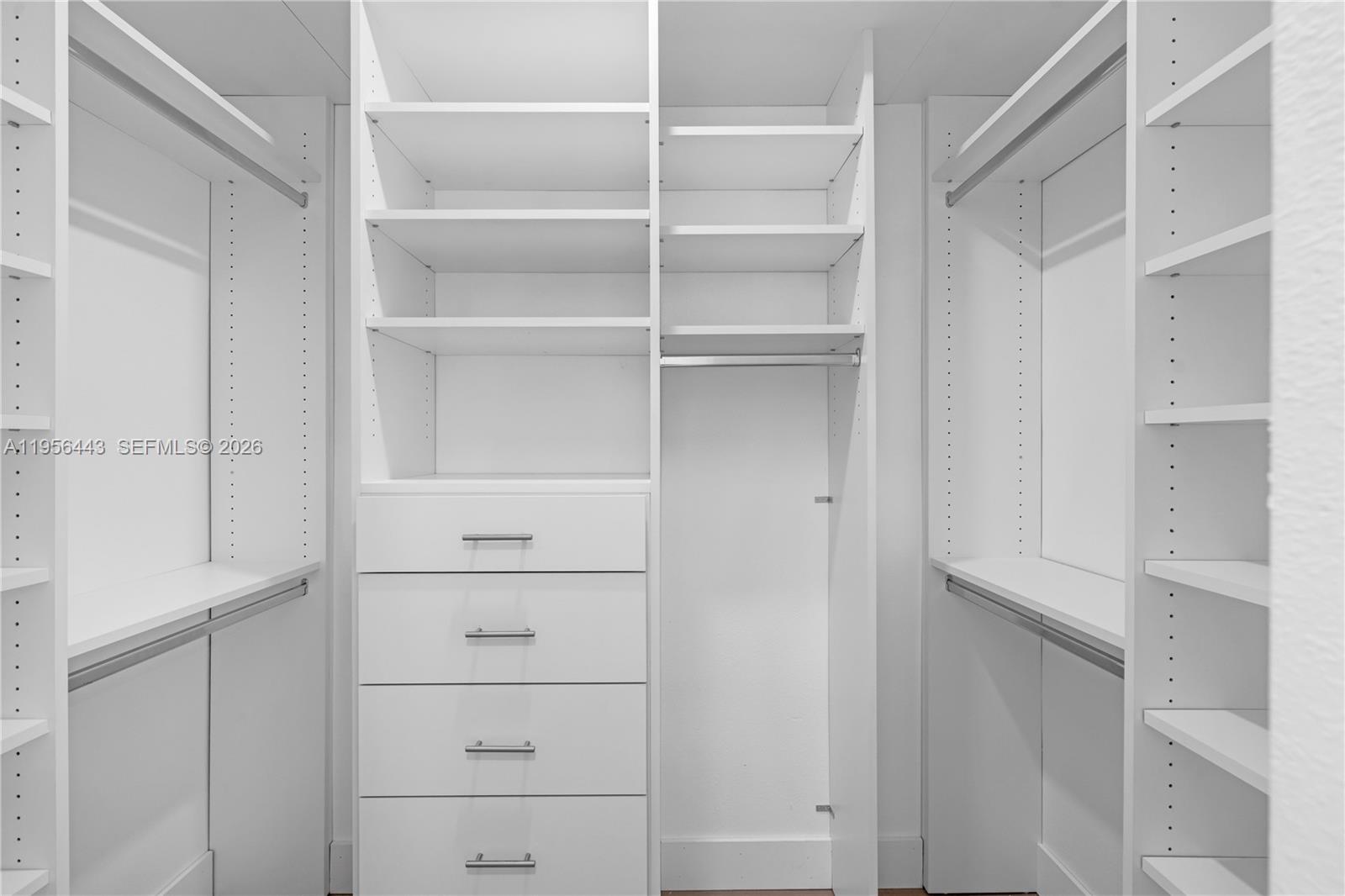 MAJESTIC ESTATES 1ST ADDN - Residential