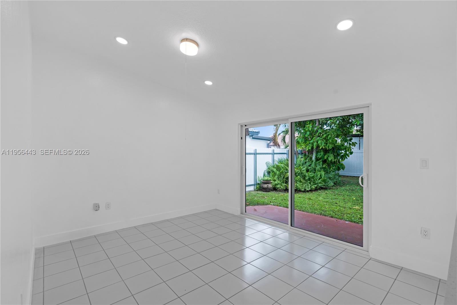 MAJESTIC ESTATES 1ST ADDN - Residential