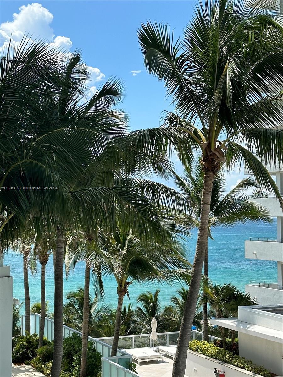 FONTAINEBLEAU III OCEAN C - Residential