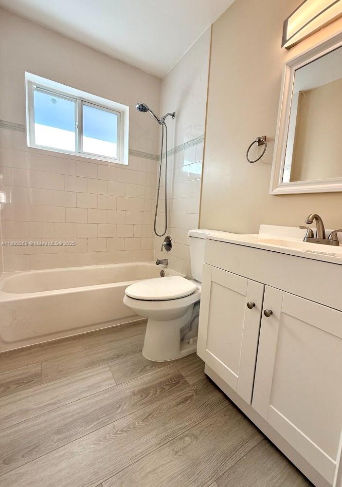 ATLANTIC SHORES DIXIE HIG - Residential Lease