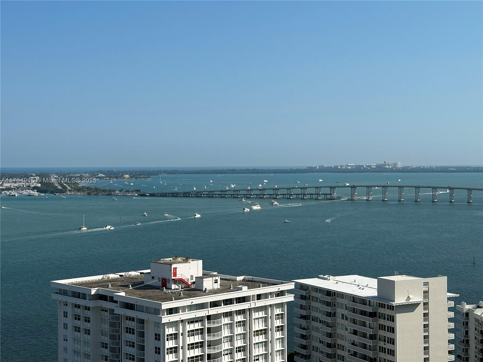 170 Se 14th St 2604, Miami, Broward County, Florida - 2 Bedrooms  
2 Bathrooms - 