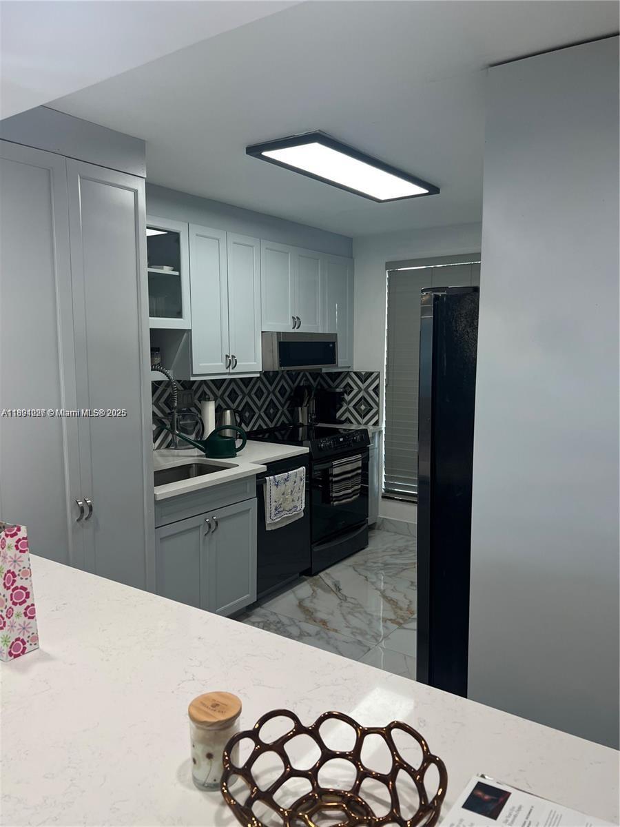 BAL-BRIDGE NORTH CONDO - Residential Lease